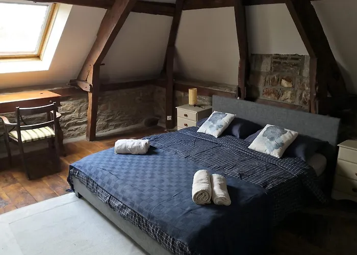 Maison La Motte With Bicycle Parking Bed and Breakfast