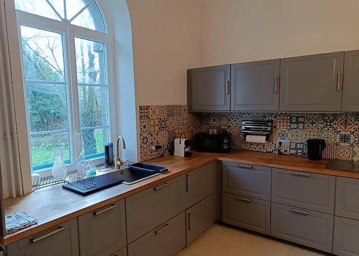 Bed and Breakfast Maison La Motte With Bicycle Parking